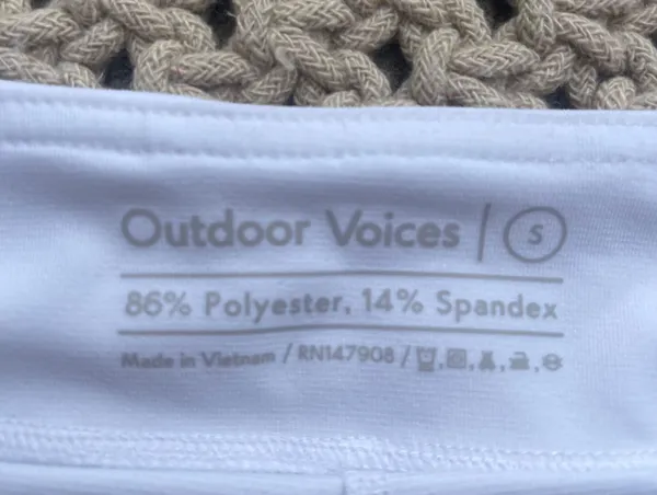 Outdoor Voices White Athletic Skirt/ Skort Size Small - Image 4