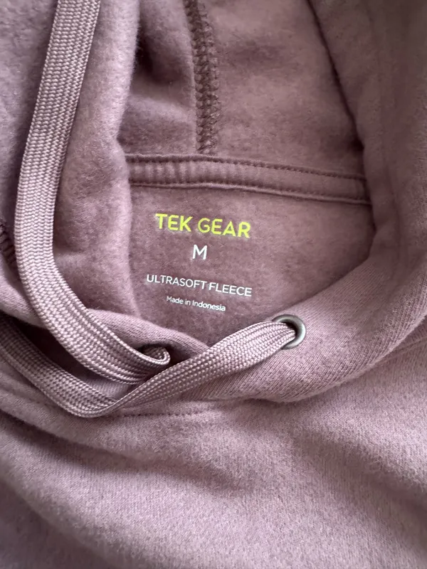 Tek Gear Women’s hoodie - Image 2