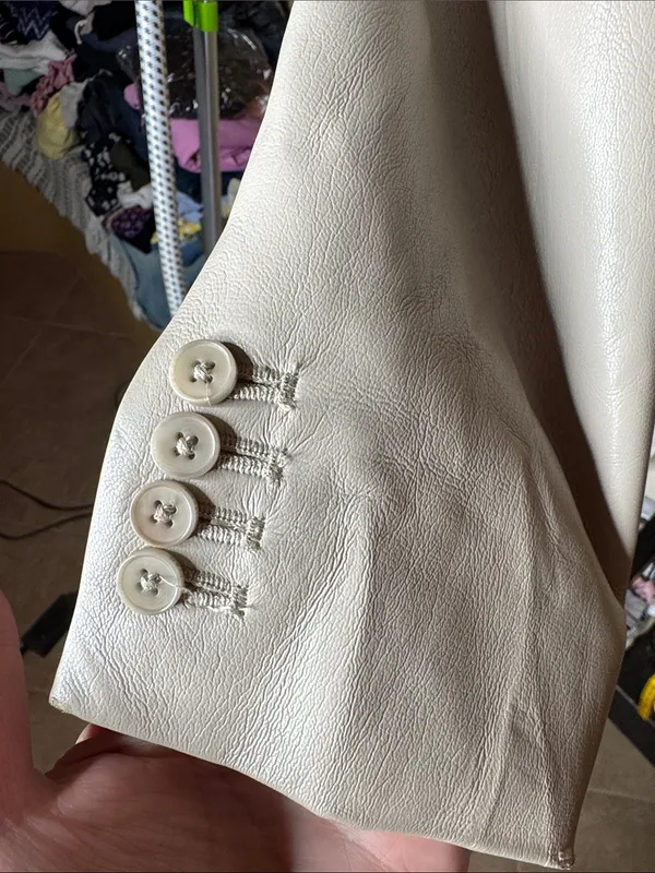 Aritzia Wilfred Memories Vegan Leather Blazer Beige Size XS - Image 7