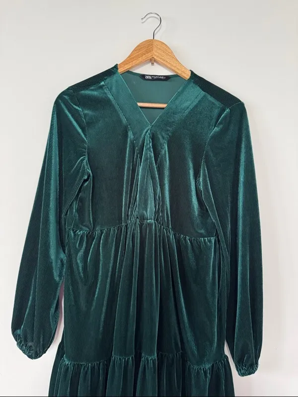 Zara Deep Emerald Velvet V-Neck Tiered Mini Dress EUC - Image 2