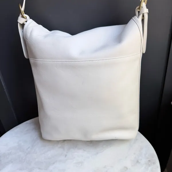 Vintage Unbranded Cream/White Leather Flap Crossbody Bag-Excellent Interior - Image 7