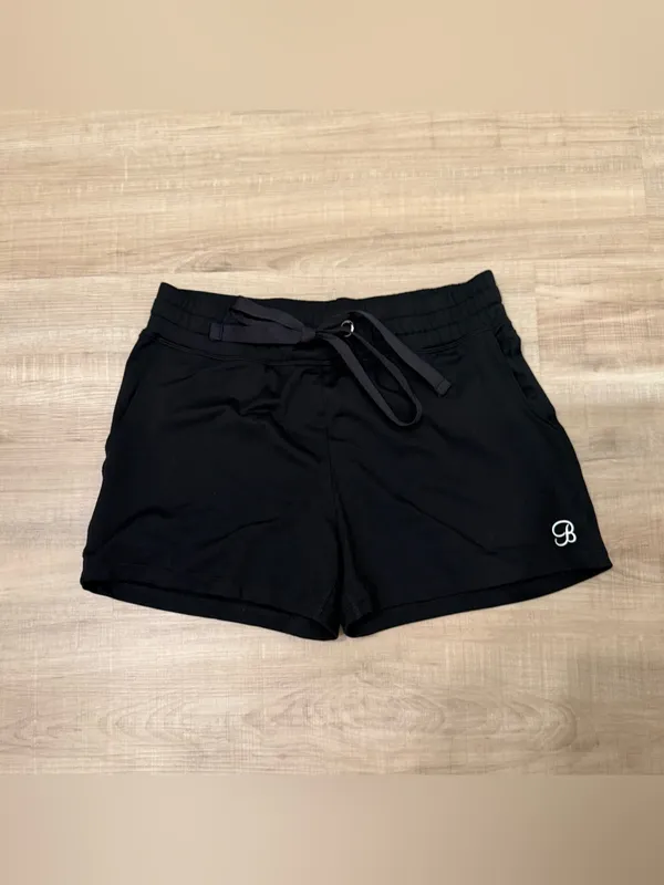 Bombshell Shorts! - Image 3