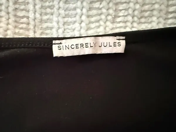 Sincerely Jules black long sleeve top. No sizing tag but size XS/S. - Image 3