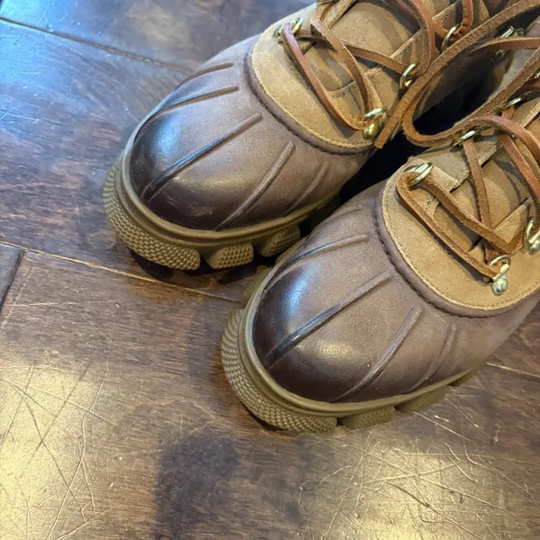Sperry Summit tan leather rain boots - Image 2