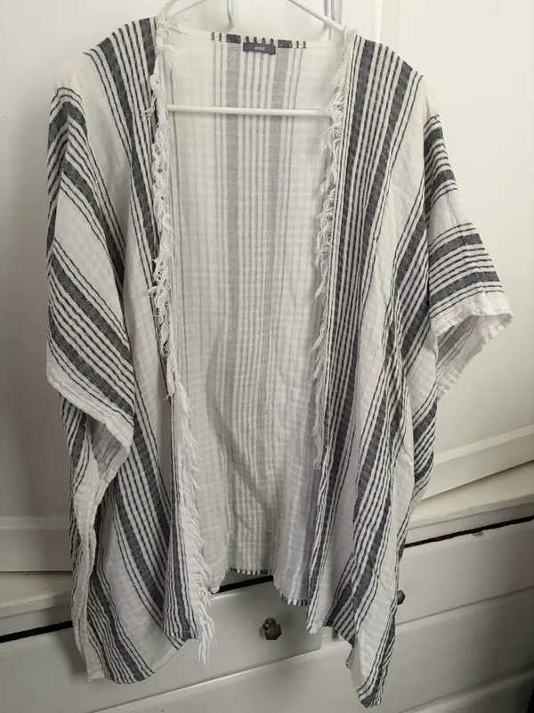 aerie Black and White Striped Open Kimono - Image 5