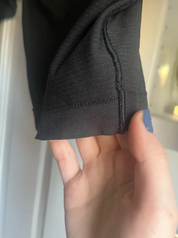 Lululemon Swiftly Long Sleeve Cropped Tech - Image 3
