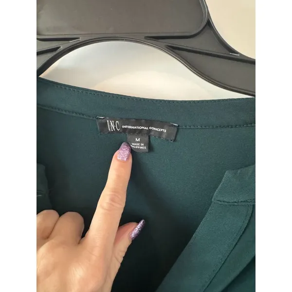 ❤️INC Green Top❤️ - Image 5