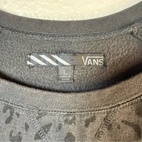 Vans Gray Leopard Print Sweatshirt SZ:L - Image 6