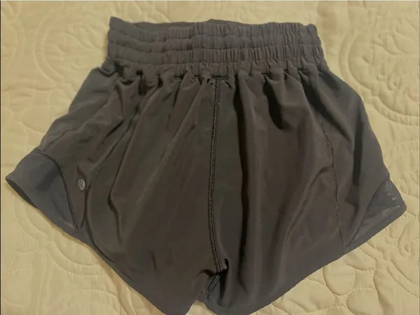 Lululemon hotty hot Athleta Black Running Shorts size 2 - Image 2