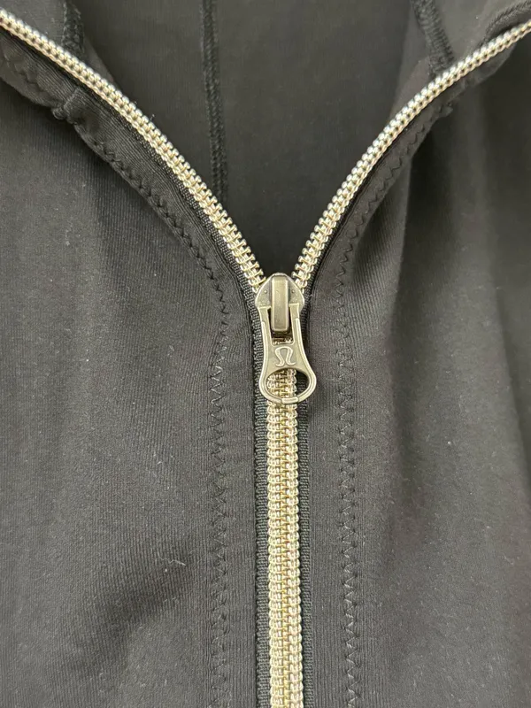 Lululemon Jacket Black Women’s - Image 3