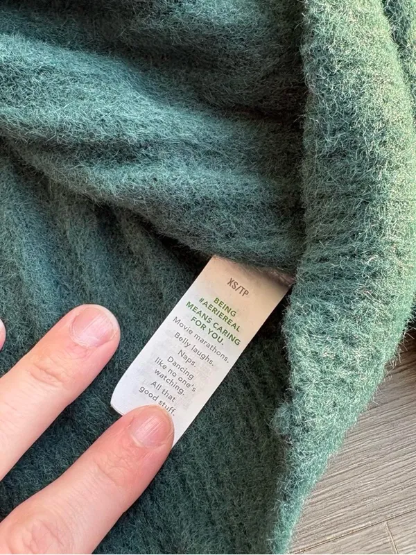 Aerie buttercream crewneck sweater - Image 2