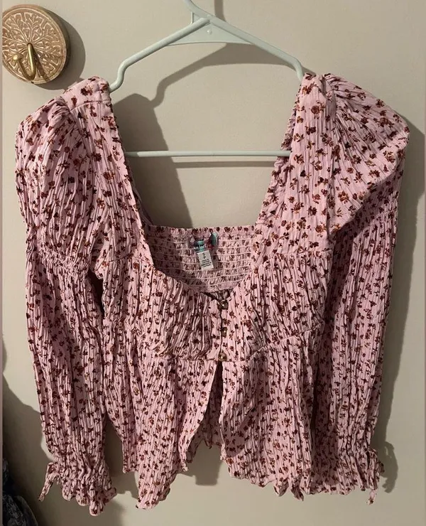 Urban Outfitters NWOT Allie Tie Sleeve Sleeve Blouse Floral Print Size S - Image 7