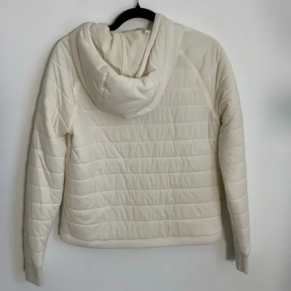 Lululemon‎ Dynamic Movement Cream Hoodie size 6 - Image 2