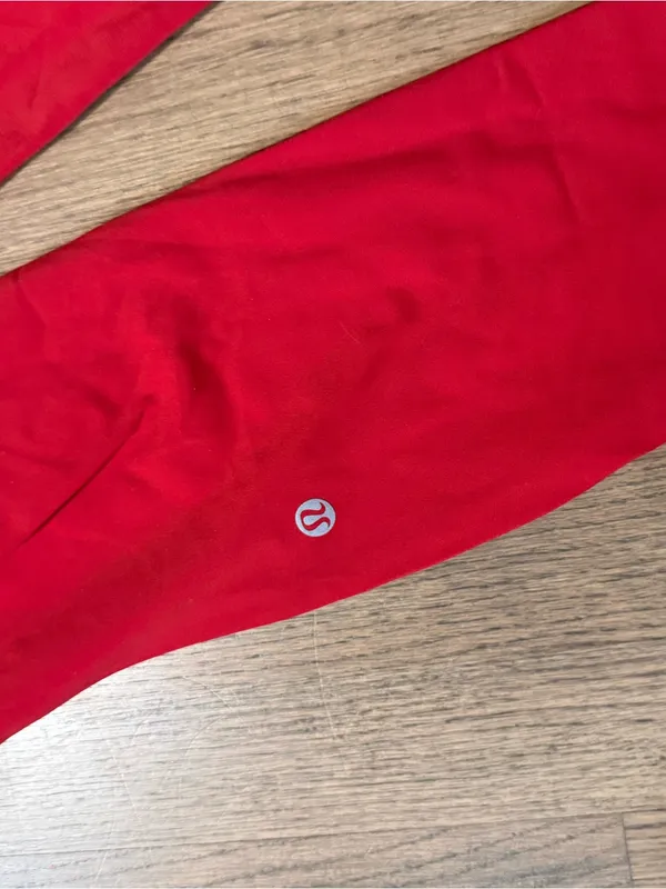 Lululemon Base Pace High Waisted Dark Red 23" Leggings Size 8 - Image 4