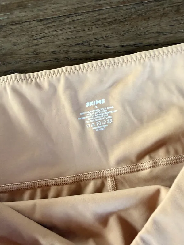 Skims Fits Everybody Boy Shorts - Image 2