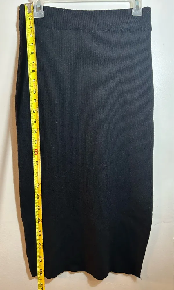 H&M Women's long skirt. Size L. $30. - Image 2