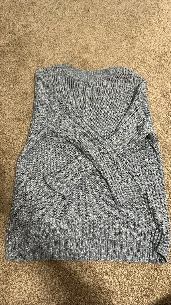 American Eagle Sweater - Image 4