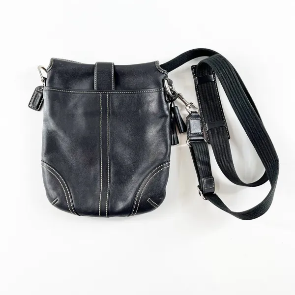 Vintage Coach Black Leather Soho Buckle Flap Crossbody Bag - Image 2
