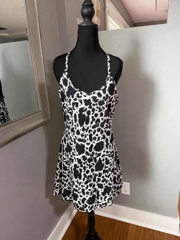 Outdoor Voices The Exercise Dress Dalmatian Print Size Medium. - Image 3