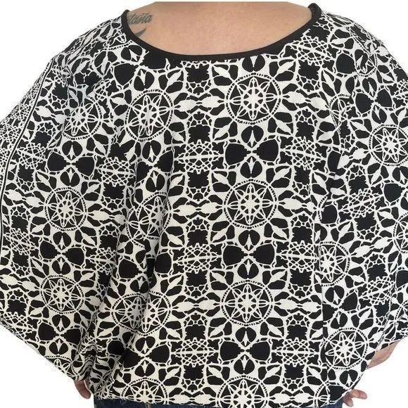 Lovestitch Womens Print Blouse Top Butterfly Short Sleeve Sz Small Box Boho Chic - Image 7
