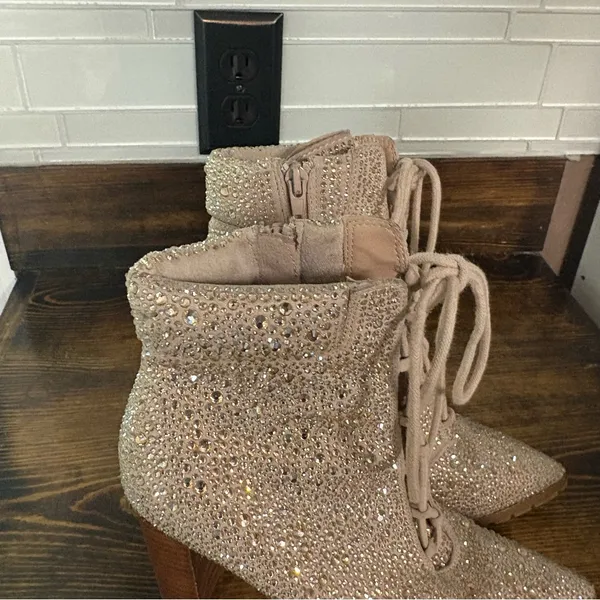 Steve Madden Illisa Rhinestone Lace‎ Up Booties Size 7.5 - Image 6
