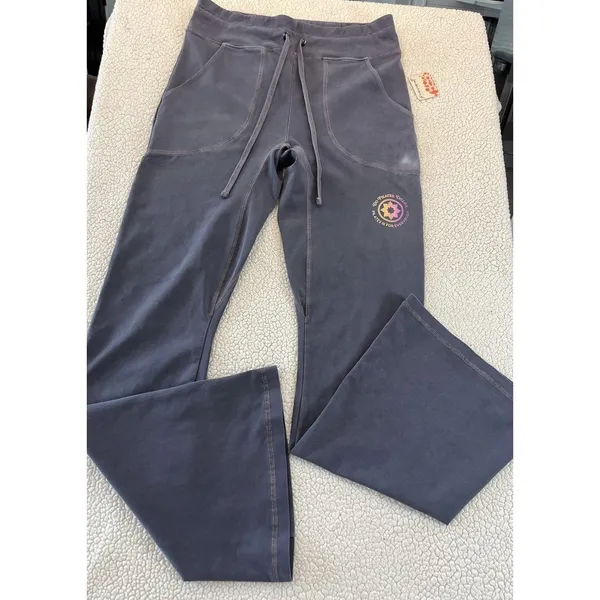 Free people Movement New Flow Flares Women's large - Image 11