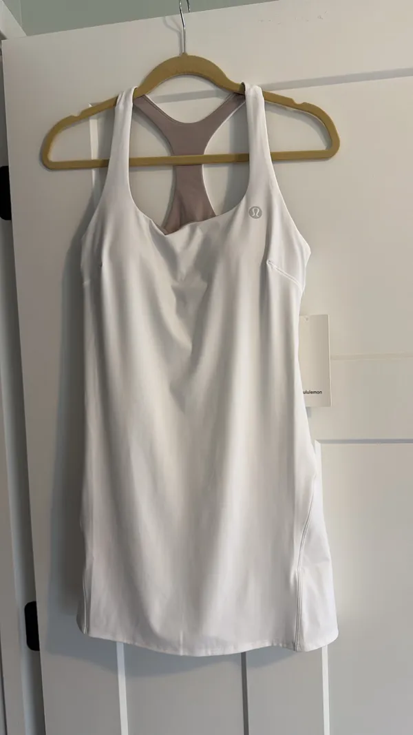 Lululemon 8 Lightweight Tennis Dress - Image 2