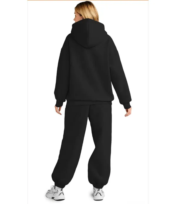 Amazon Sweat Set Two-Piece - Image 2