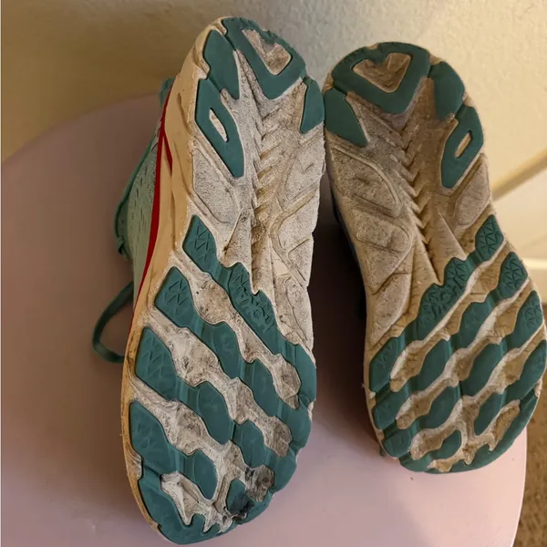 Hoka One One Clifton 8 Teal Women’s size 8 B - Image 12