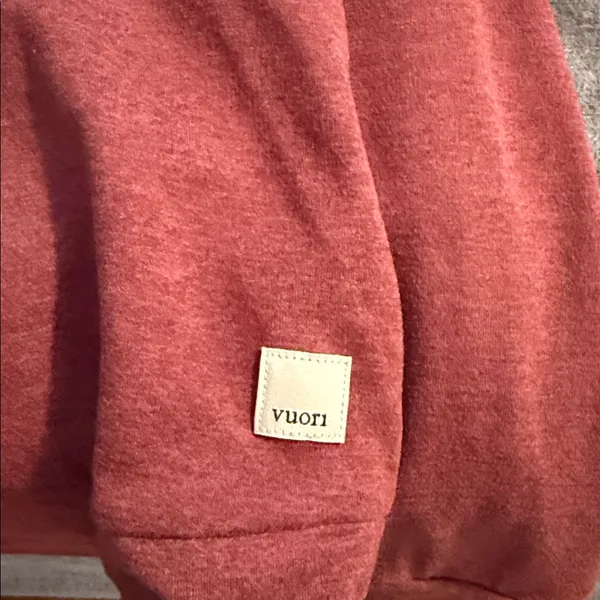 Vuori Maroon Hoodie with Cream Drawstrings - Image 3