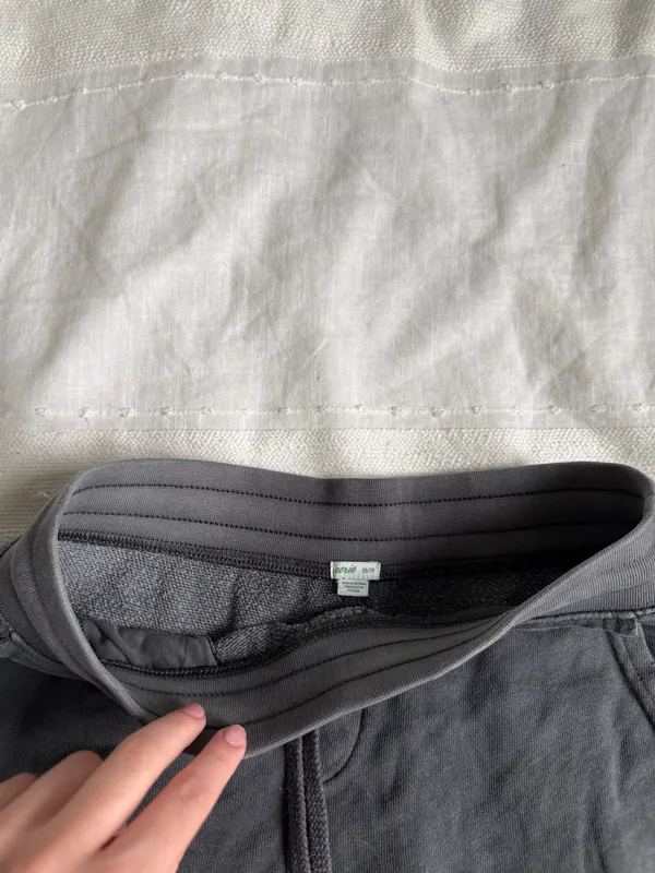 Aerie dark grey sweatshorts - Image 3