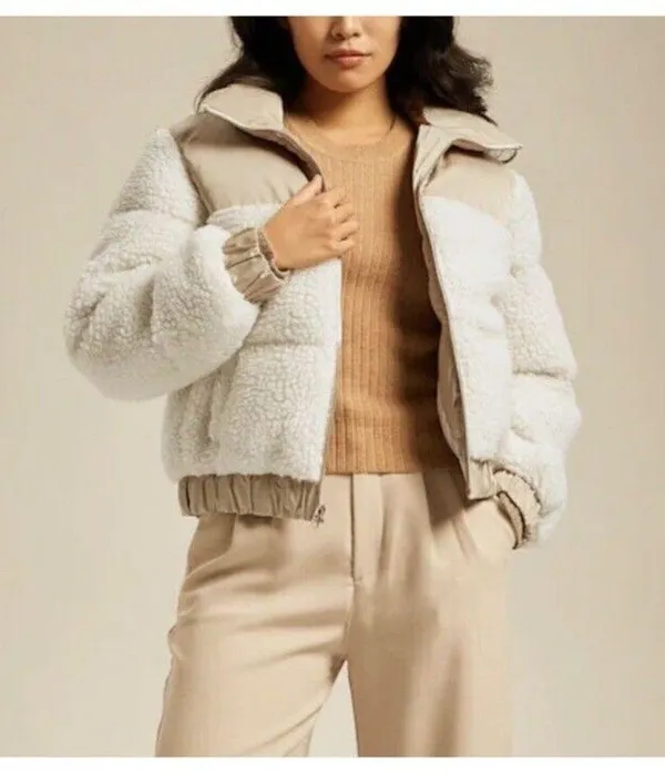 Abercrombie & Fitch Ultra Vegan Leather Sherpa Cropped Puffer Jacket in XS - Image 3