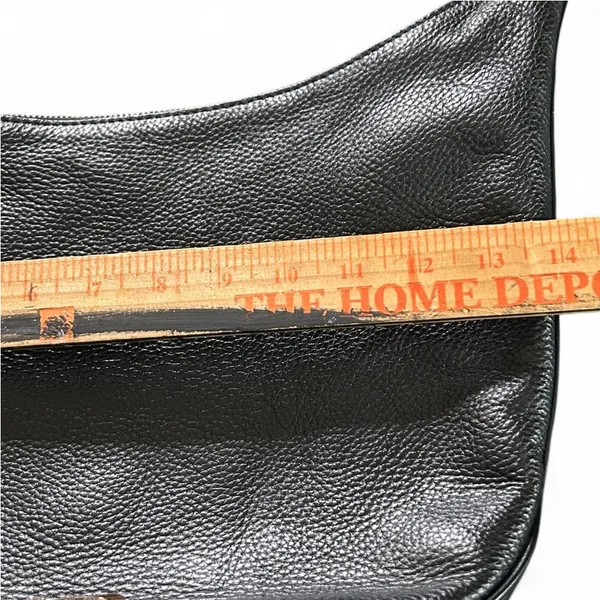 Michael Kors black Izzy Large Pebbled Leather Convertible Shoulder Bag Crossbody - Image 10