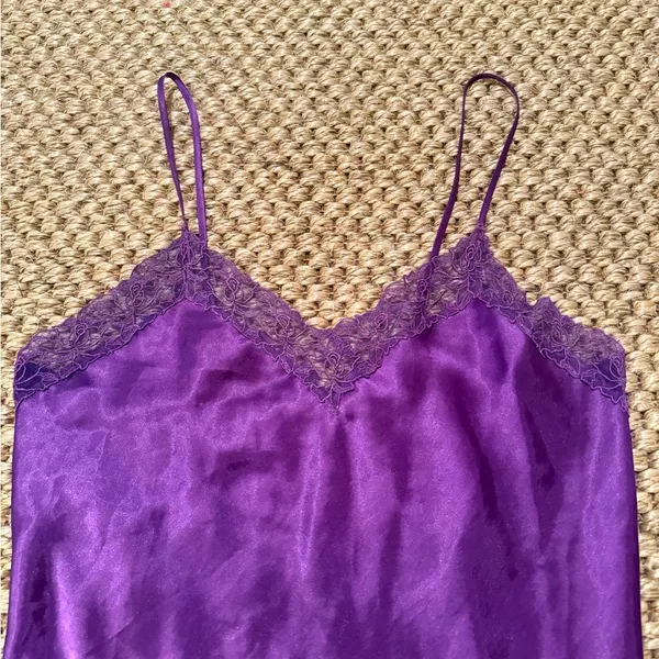 Victoria's Secret vintage dark purple satin lace nightgown women’s size large - Image 5