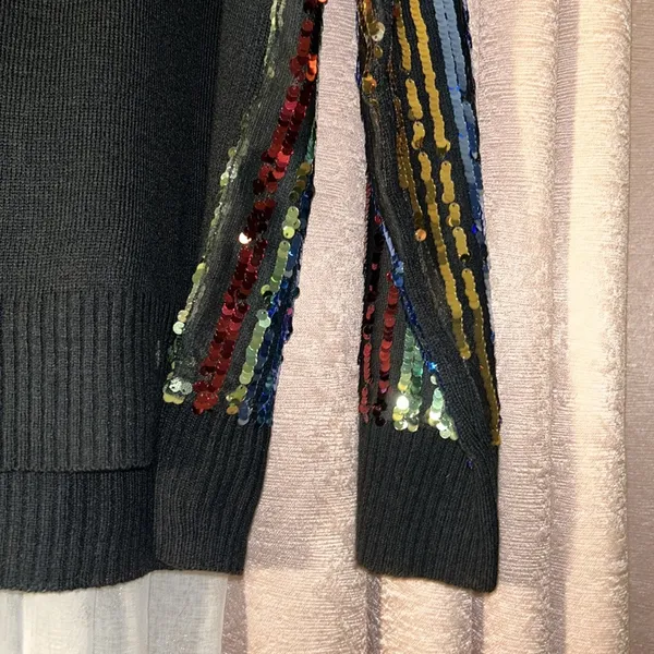 NWT Oliver.O Size M Sequined V Neckline Sweater Black Size M - Image 11