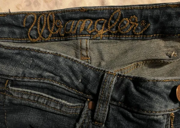Wrangler WOMEN'S RETRO® BAILEY HIGH RISE TRUMPET FLARE JEAN - Image 5