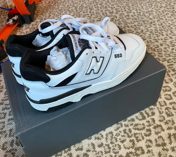 New Balance Sneakers - Image 4