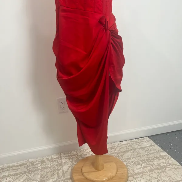 Pretty Little Thing Red Strappy Satin Gathered Midi Dress in Red - Image 8