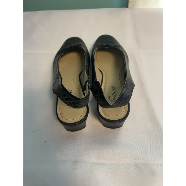 Trotters Lucy Womens Black‎ Narrow Slingback Flats Shoes 8N Bin2 - Image 3