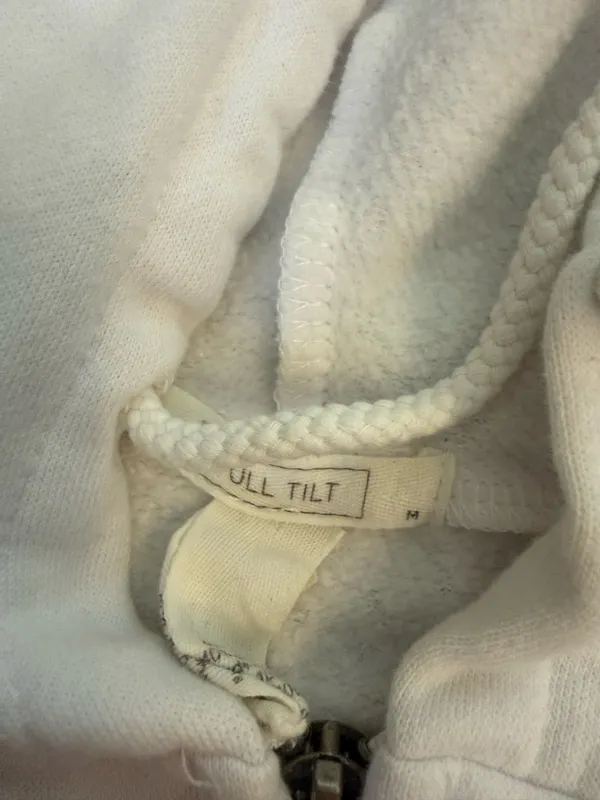White Zip-Up Hoodie Tillys Cropped - Image 2