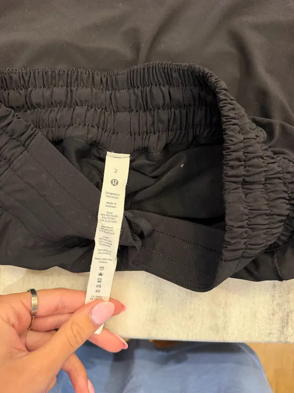 Lululemon skirt  - Image 3