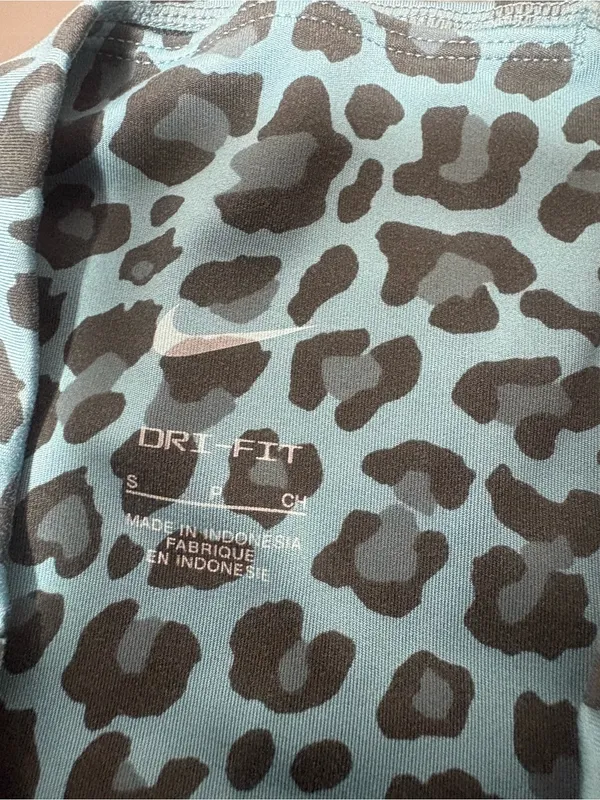 NIKE Blue Leopard Print High-Waist Bike Shorts - Image 5