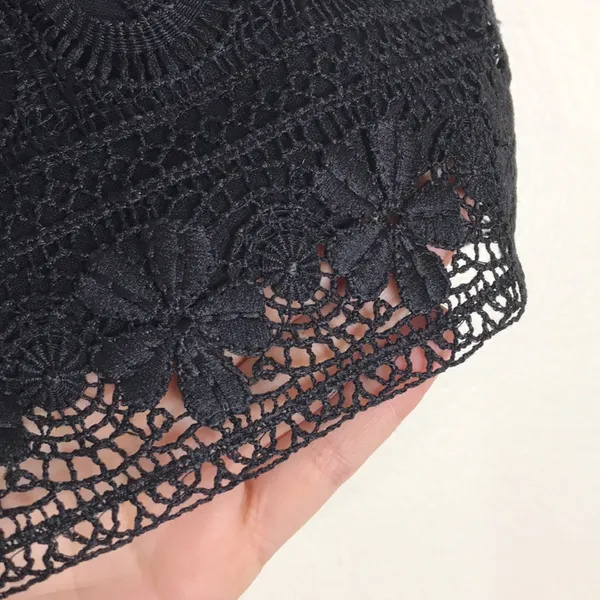 Iily white‎ black lace double liner shorts size small - Image 8