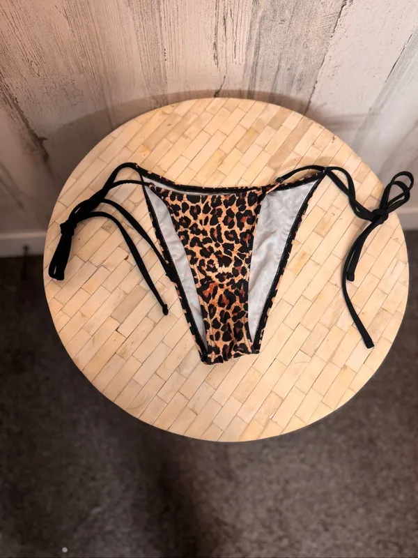 Leopard Print Bikini Bottom Cheeky Tie Side Swimwear Womens XS Brown Black - Image 5