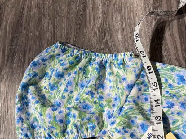 Monteau Blue & Green Floral Midi Dress with Puff Sleeves - Image 4