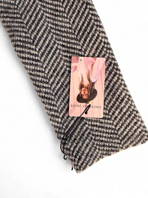 NWT Sincerely Jules Gray Herringbone Knit Cardigan Coat (XS) - Image 3