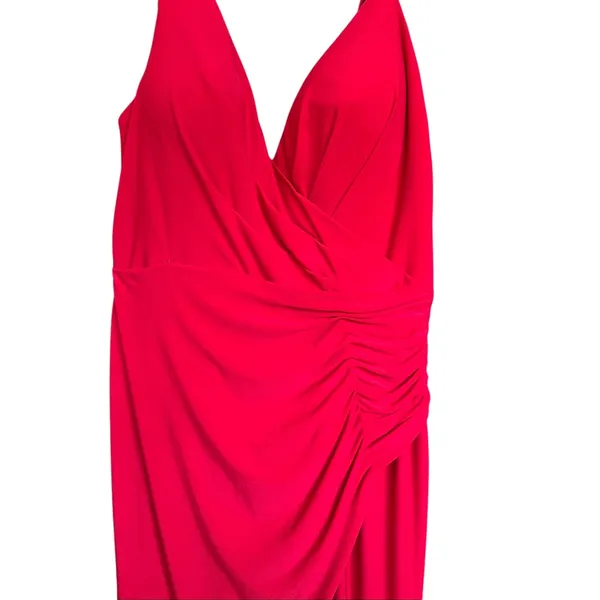 Leena by‎ Mac Duggal Asymmetrical Pearl Strap V-Neck Gown Size 8 26532 Prom - Image 12