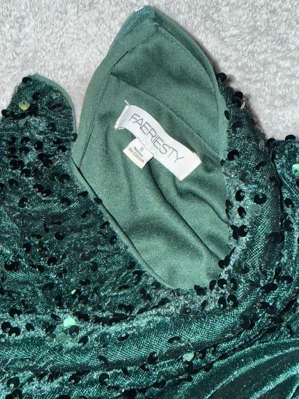 FAERIESTY Emerald Green Velvet Evening Gown Maxi Dress size small - Image 5