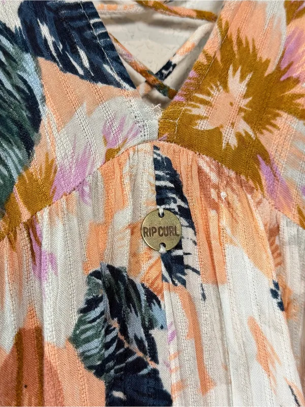 Rip Curl Peach and Navy Floral Boho Beachy Sundress - Image 4