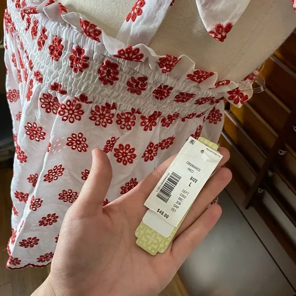 Gianni Bini Red Eyelet Embroidered Blouse - Image 4